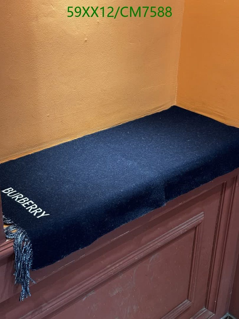 Burberry-Scarf Code: CM7588 $: 59USD