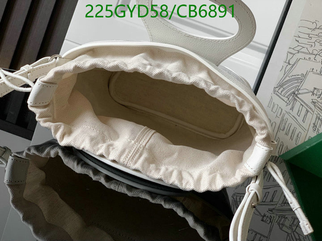Goyard-Bag-Mirror Quality Code: CB6891 $: 225USD
