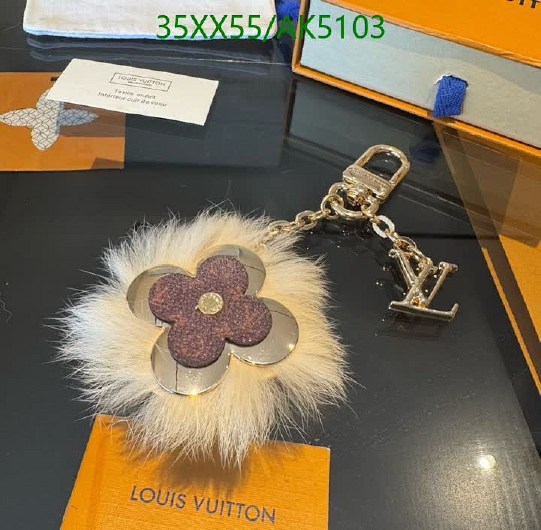 LV-Key pendant Code: AK5103 $: 35USD