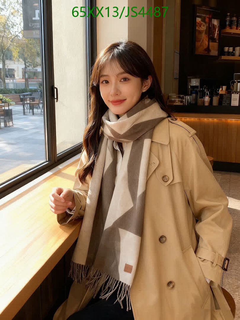 Hermes-Scarf Code: JS4487 $: 65USD