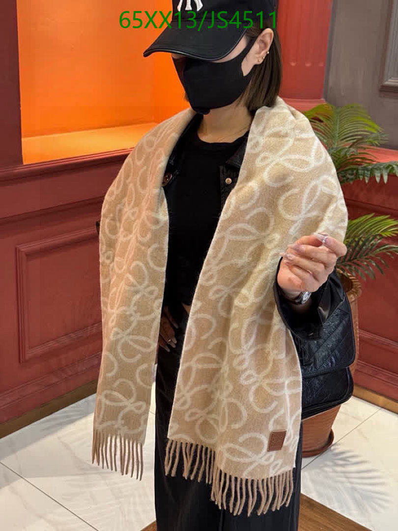 Loewe-Scarf Code: JS4511 $: 65USD