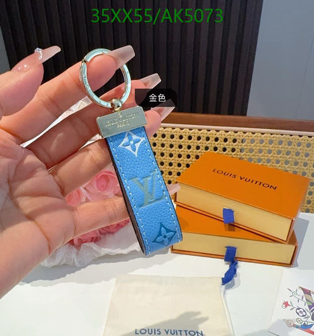 LV-Key pendant Code: AK5073 $: 35USD