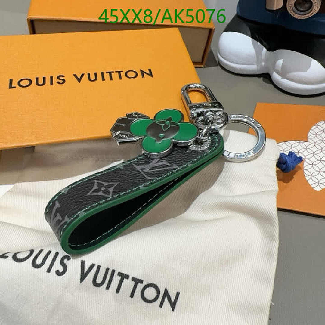 LV-Key pendant Code: AK5076 $: 45USD