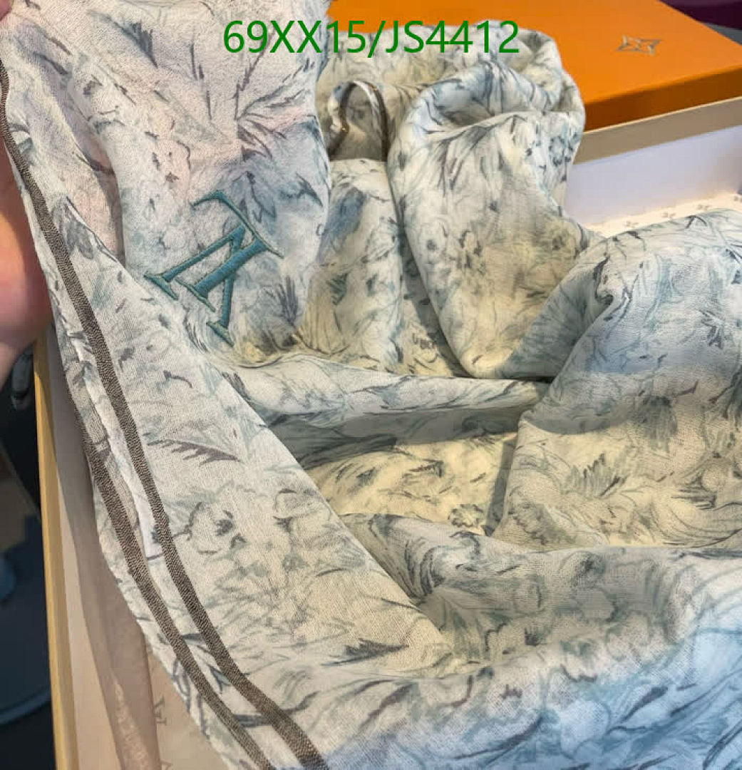 LV-Scarf Code: JS4412 $: 69USD