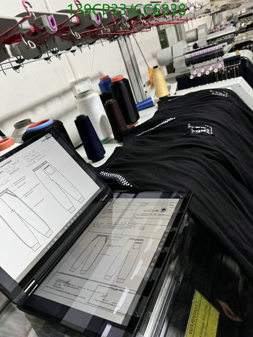 LV-Clothing Code: CC6838 $: 139USD