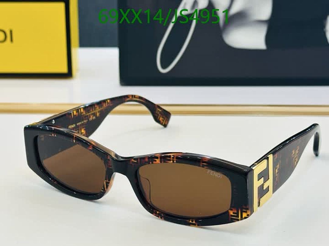Fendi-Glasses Code: JS4951 $: 69USD