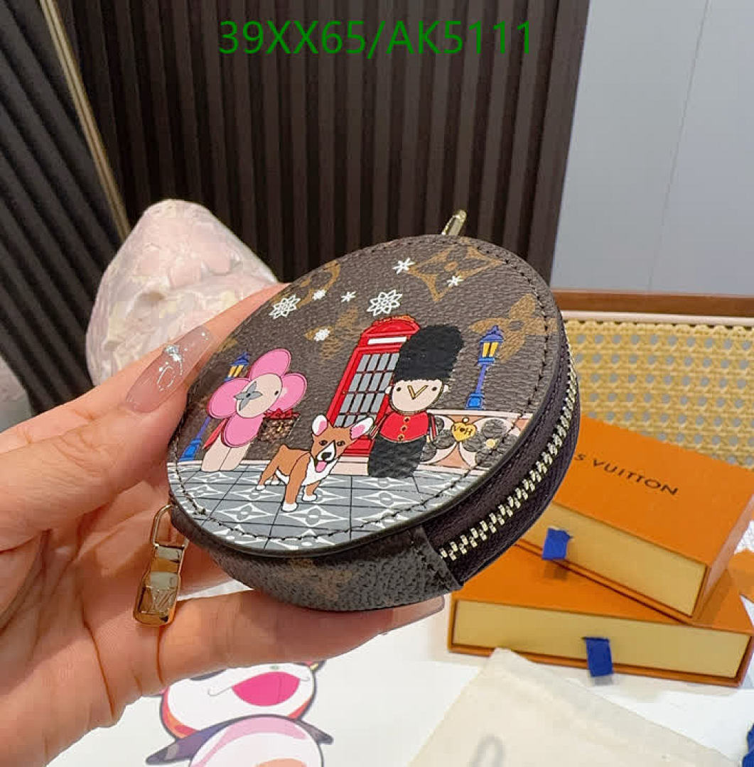 LV-Key pendant Code: AK5111 $: 39USD