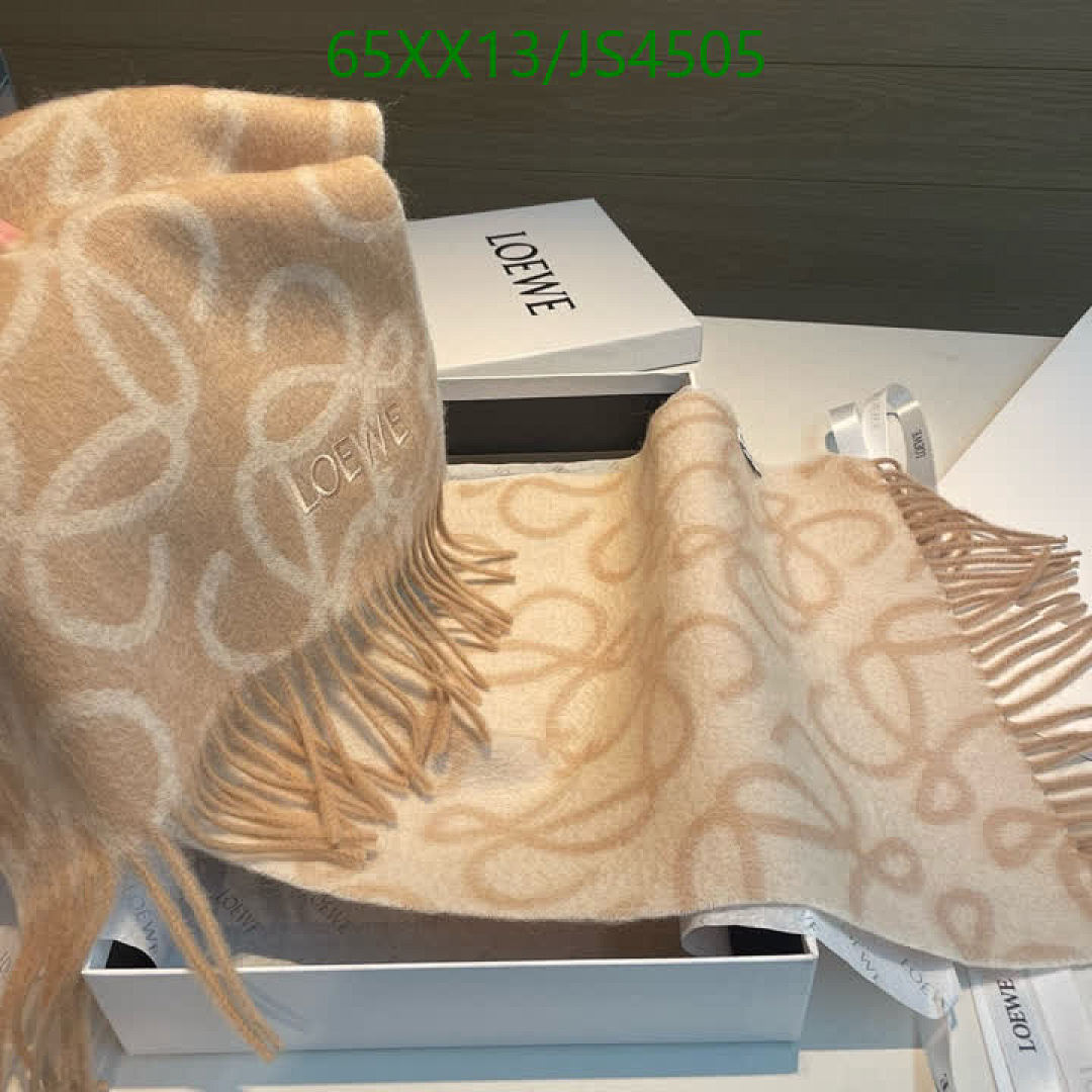 Loewe-Scarf Code: JS4505 $: 65USD