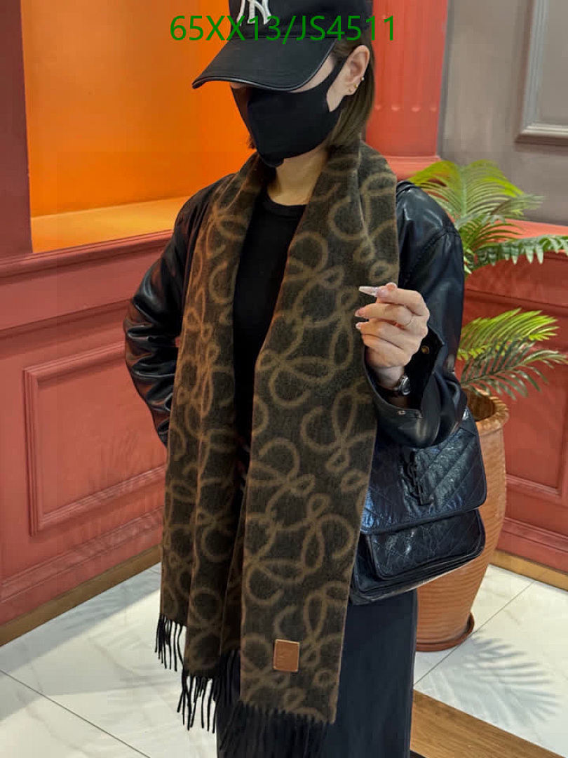 Loewe-Scarf Code: JS4511 $: 65USD