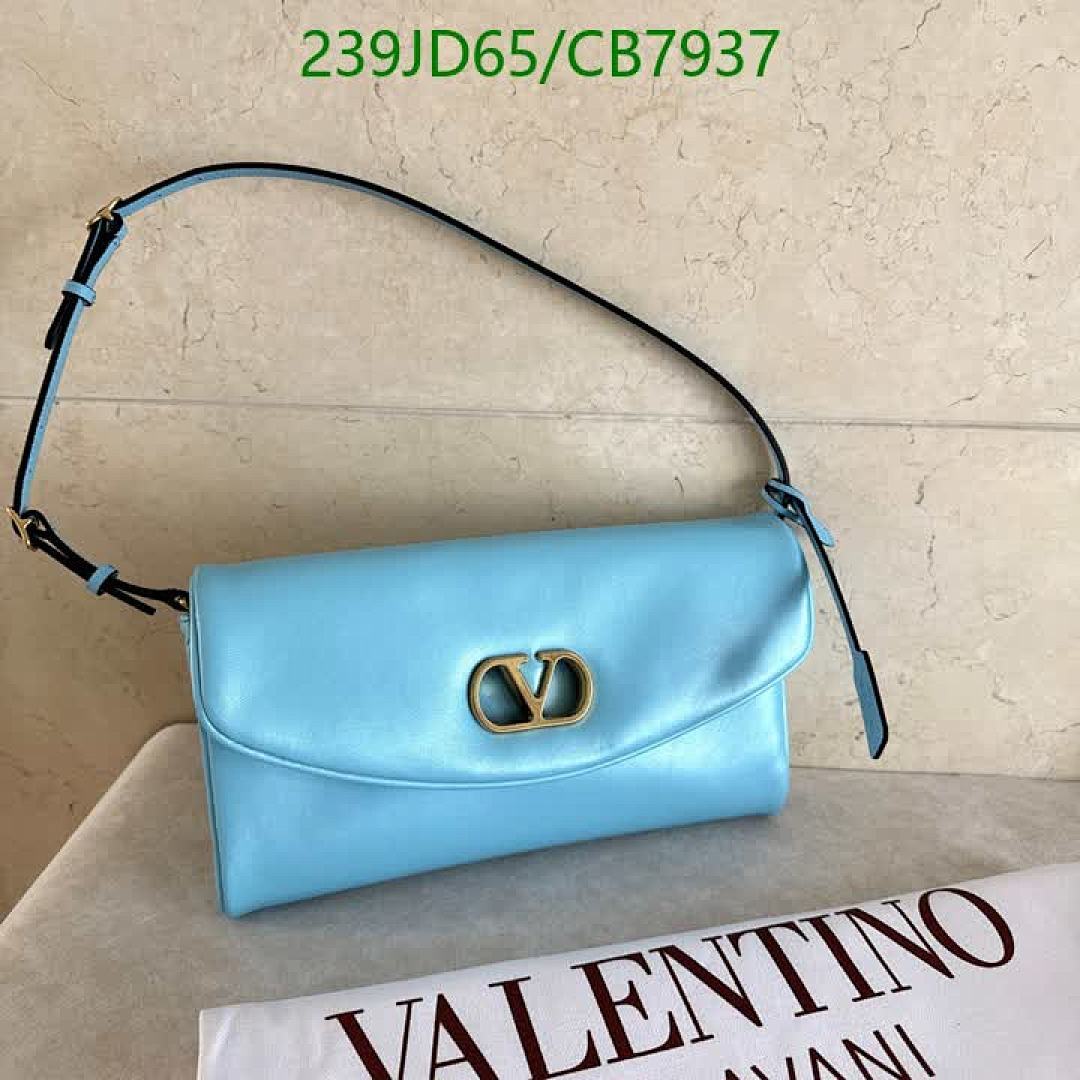 Valentino-Bag-Mirror Quality Code: CB7937 $: 239USD