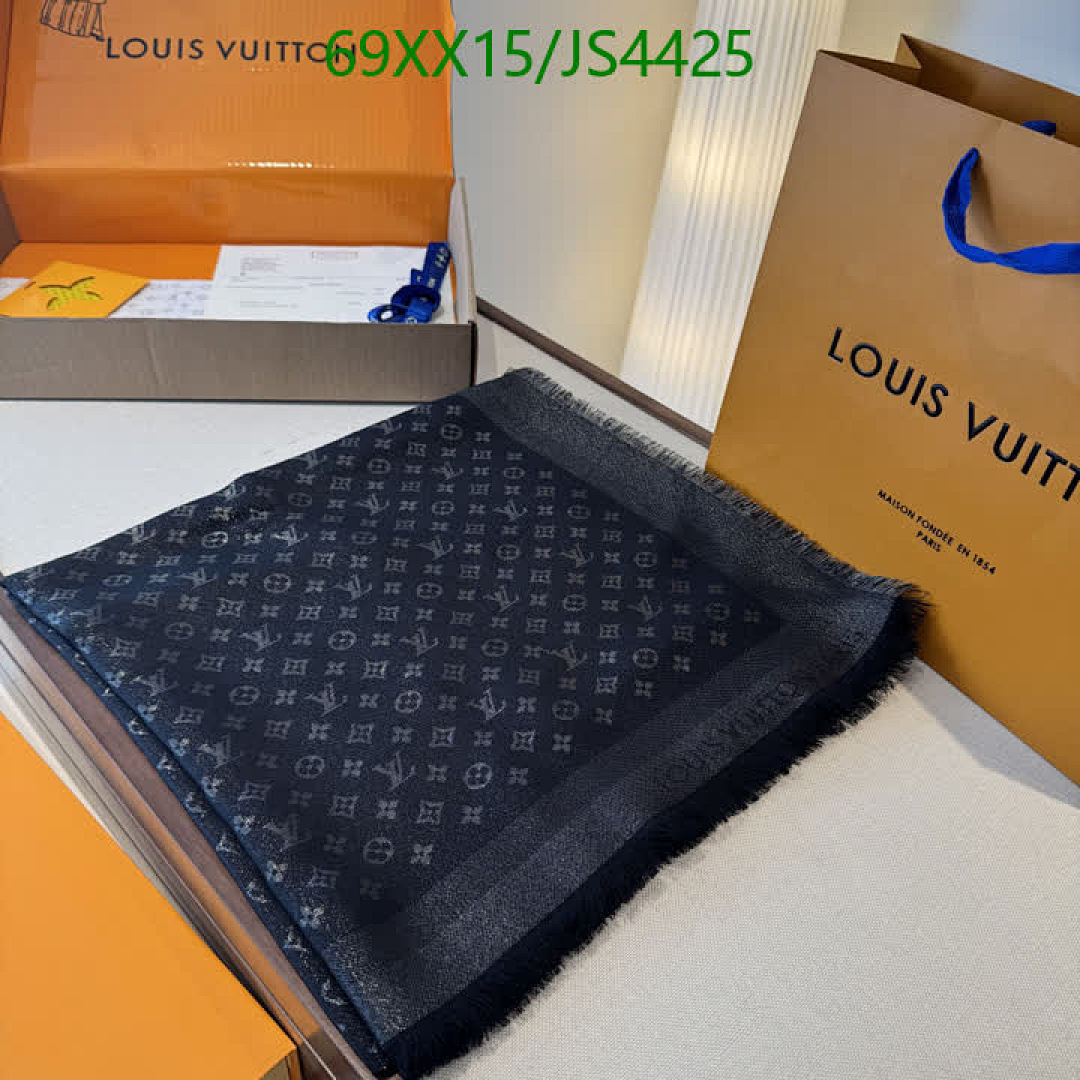 LV-Scarf Code: JS4425 $: 69USD