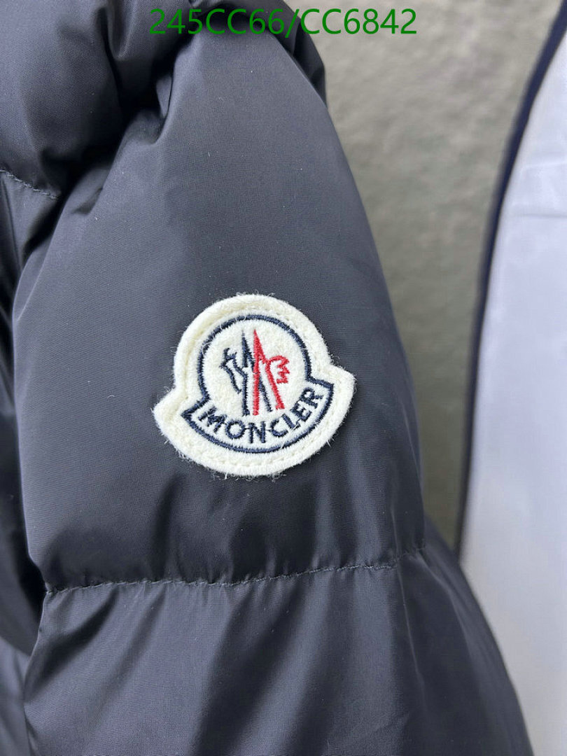 Moncler-Down jacket Women Code: CC6842 $: 245USD