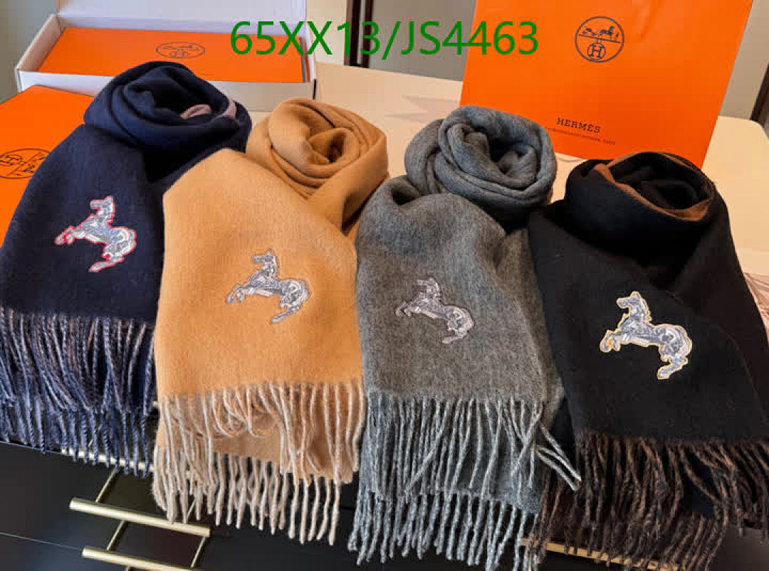 Hermes-Scarf Code: JS4463 $: 65USD
