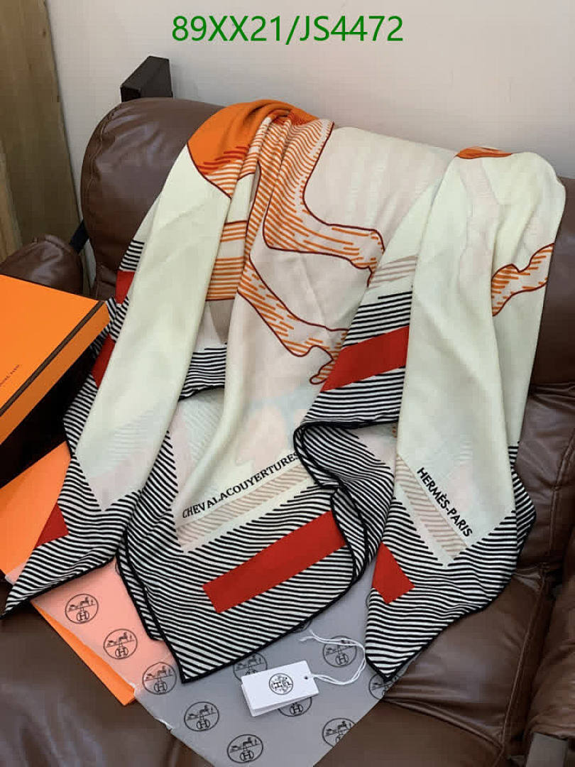Hermes-Scarf Code: JS4472 $: 89USD