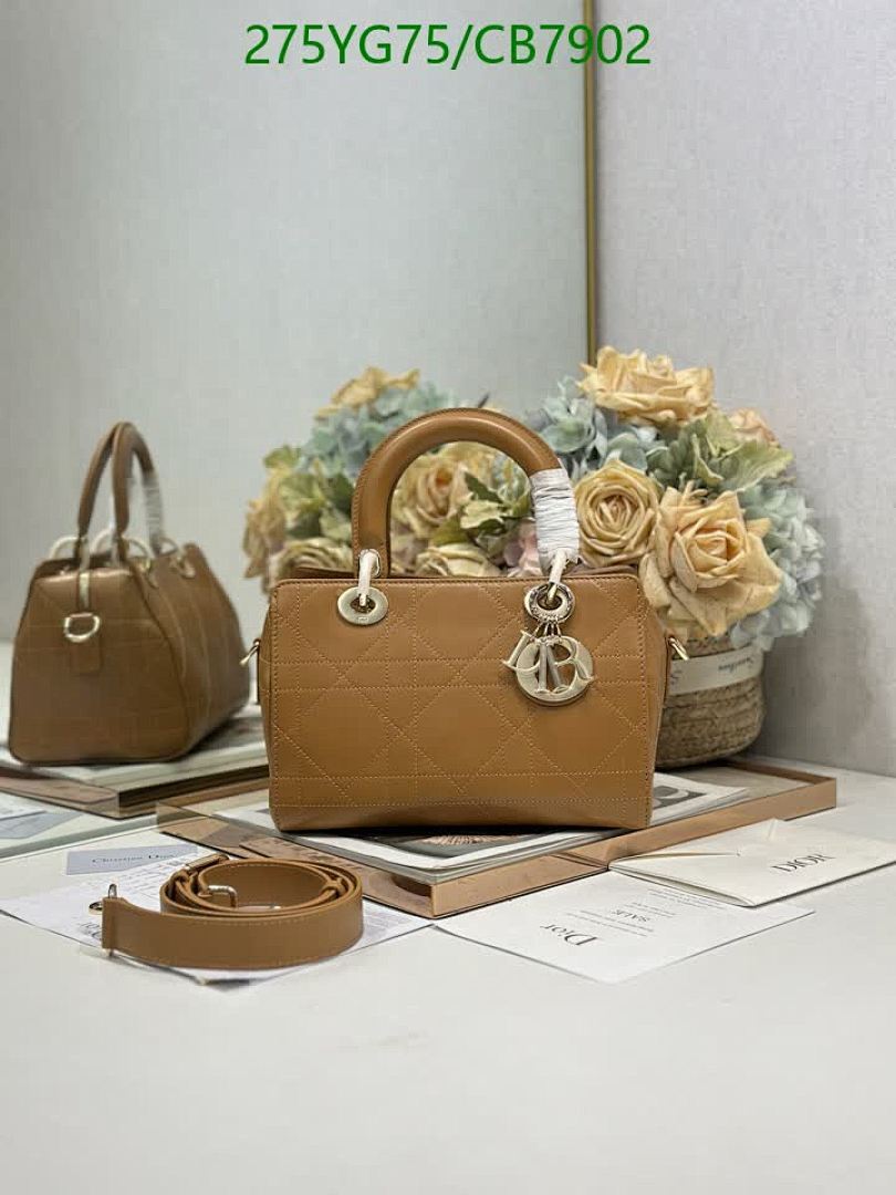 Dior-Bag-Mirror Quality Code: CB7902 $: 275USD