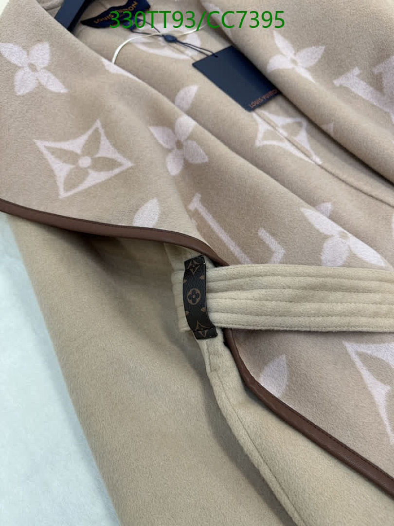 LV-Clothing Code: CC7395 $: 330USD