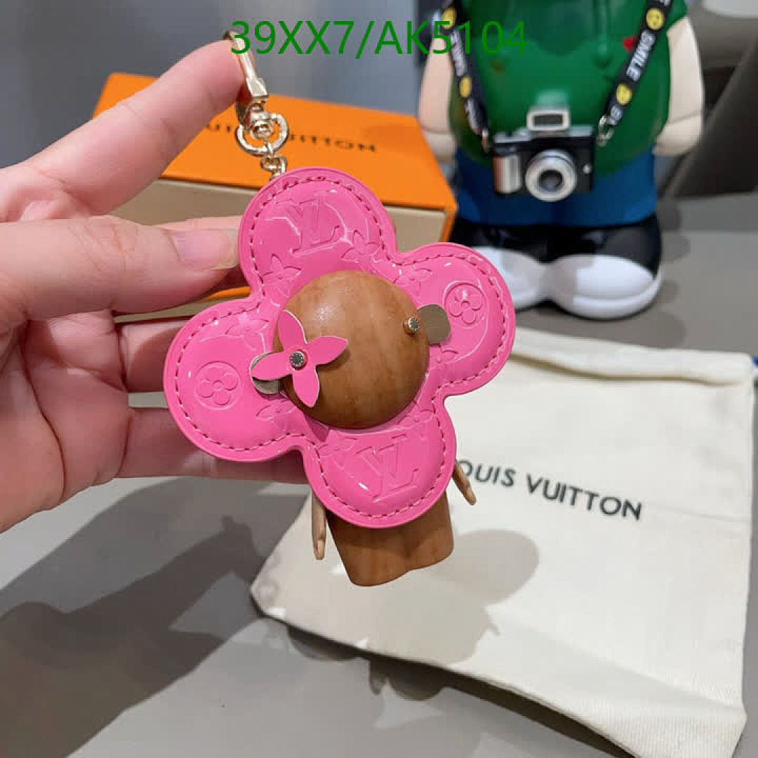 LV-Key pendant Code: AK5104 $: 39USD