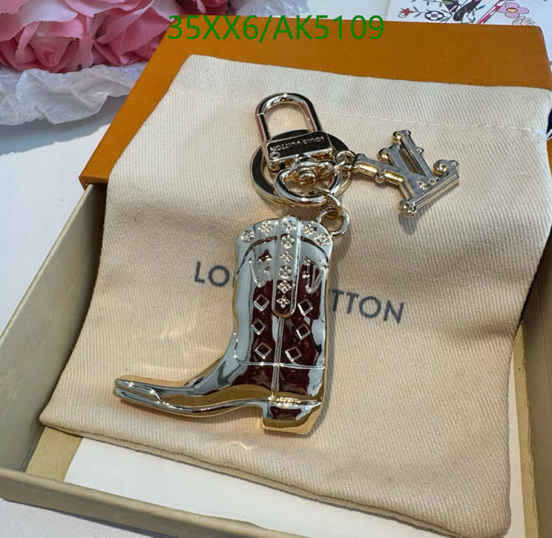 LV-Key pendant Code: AK5109 $: 35USD