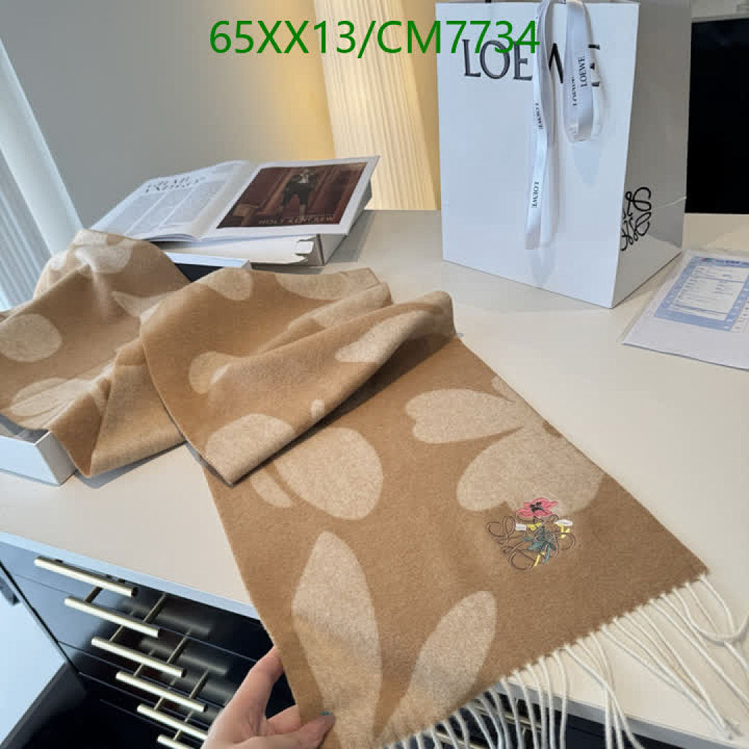 Loewe-Scarf Code: CM7734 $: 65USD