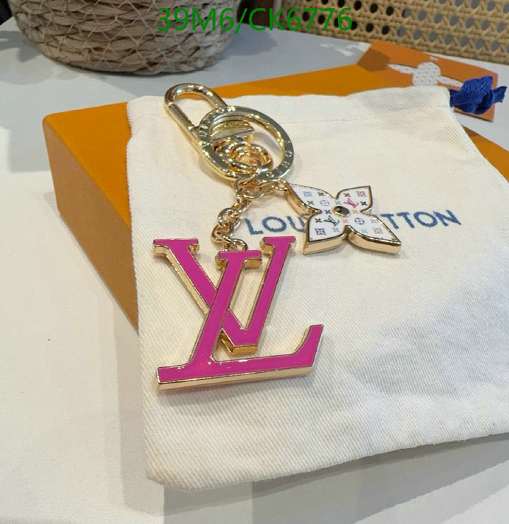 LV-Key pendant Code: CK6776 $: 39USD
