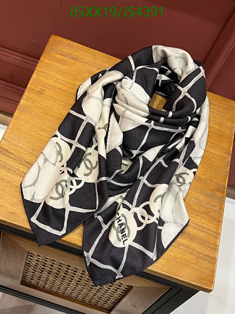Chanel-Scarf Code: JS4391 $: 85USD