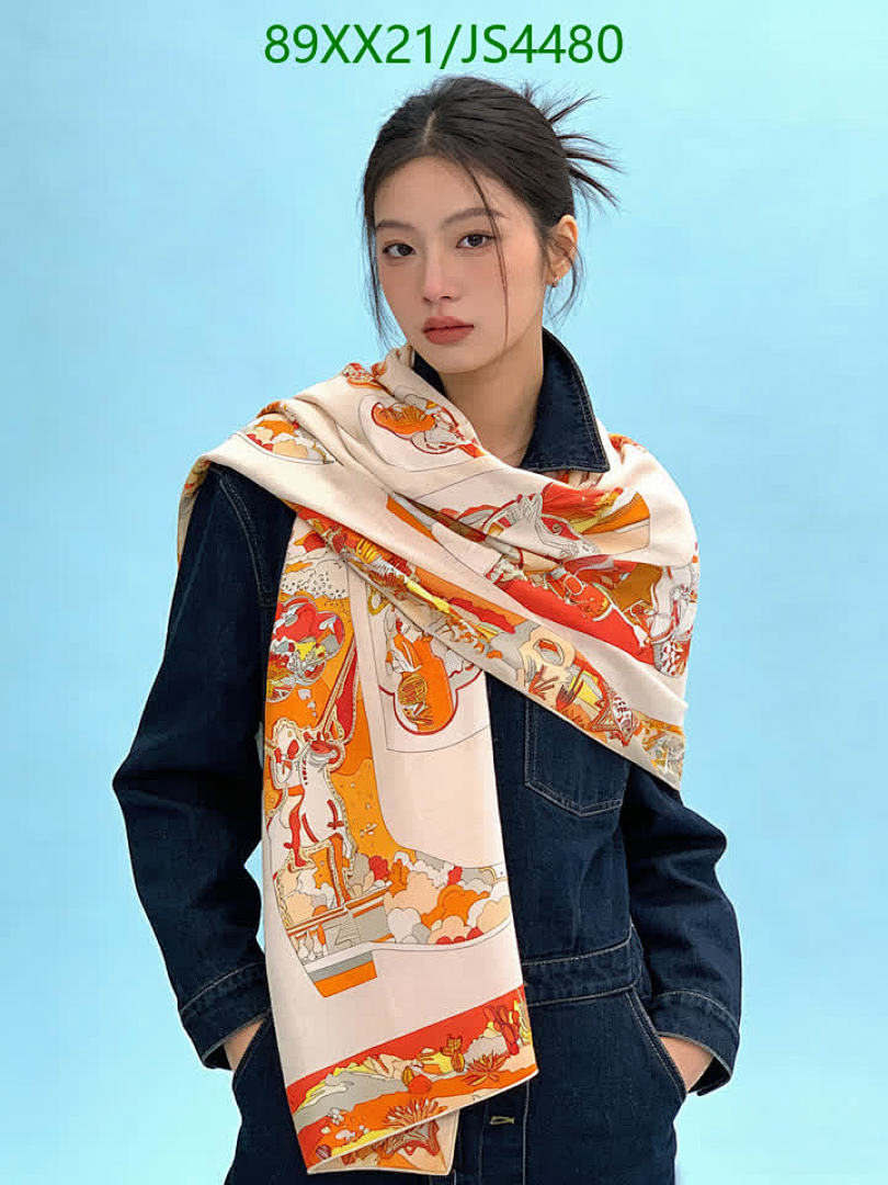 Hermes-Scarf Code: JS4480 $: 89USD