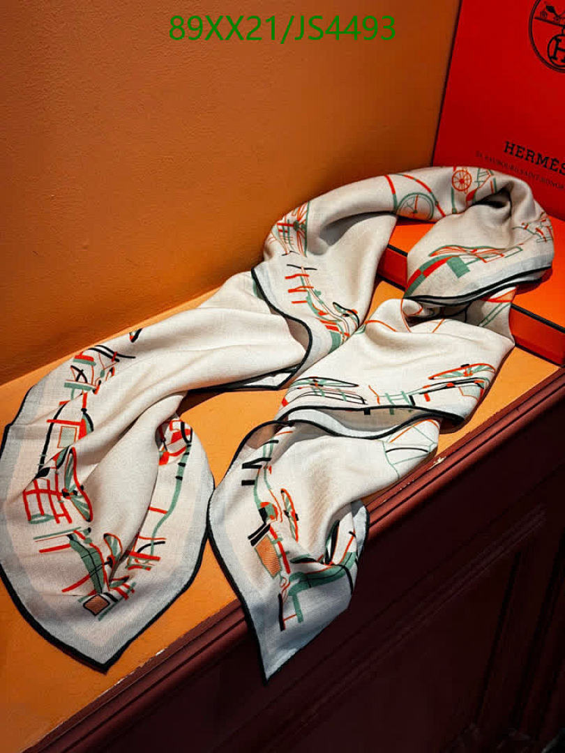 Hermes-Scarf Code: JS4493 $: 89USD
