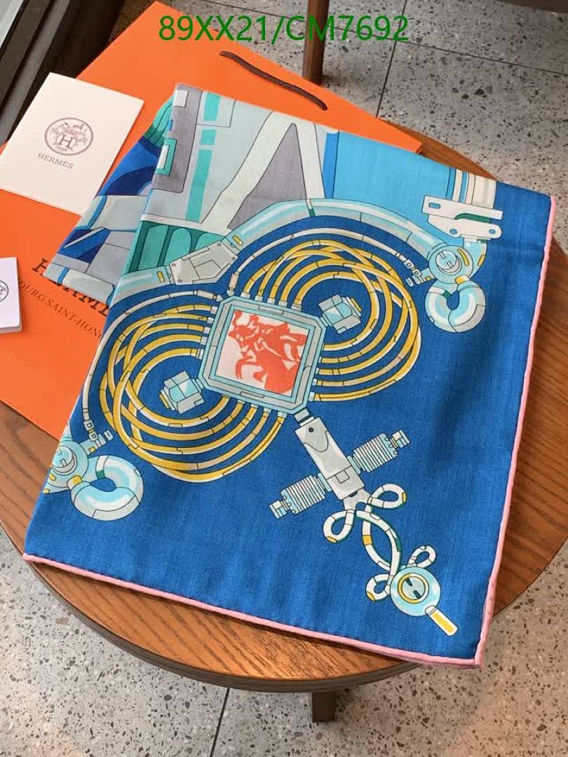 Hermes-Scarf Code: CM7692 $: 89USD