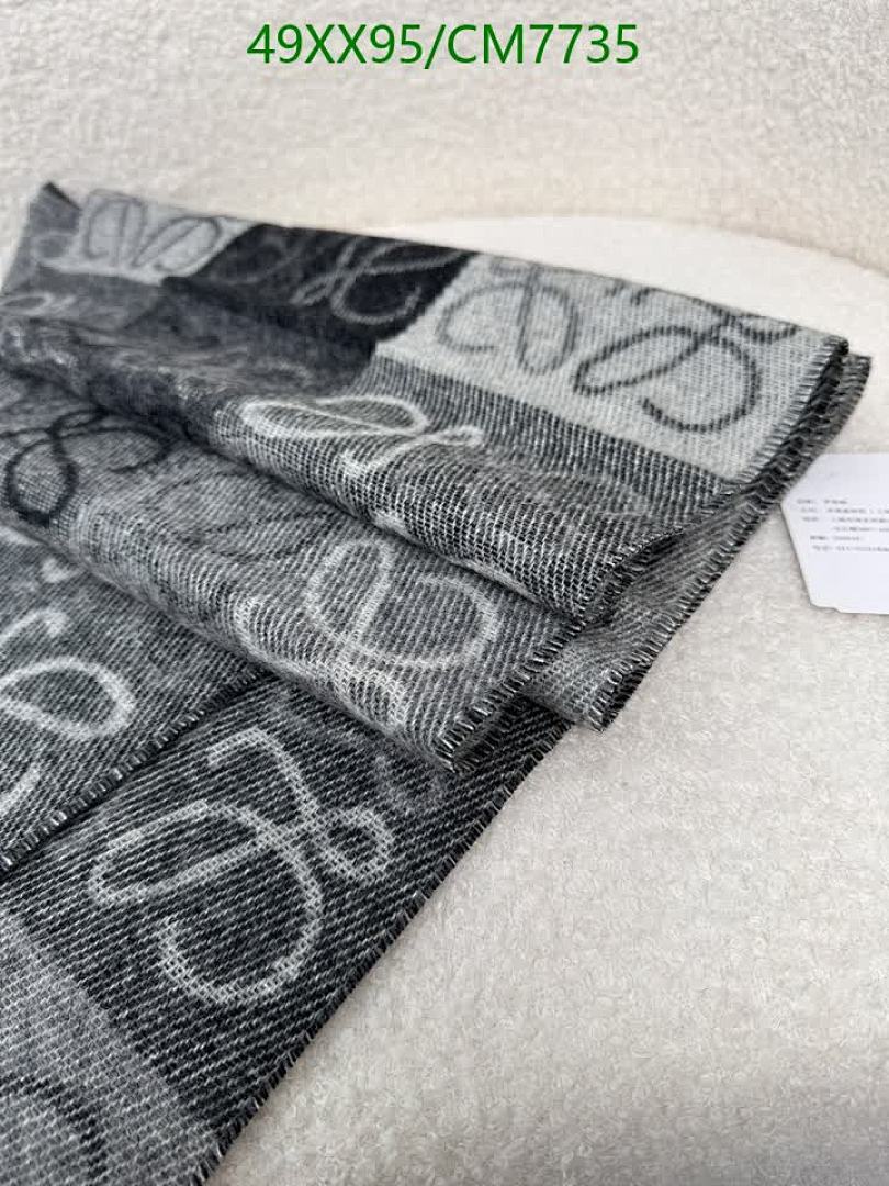 Loewe-Scarf Code: CM7735 $: 49USD