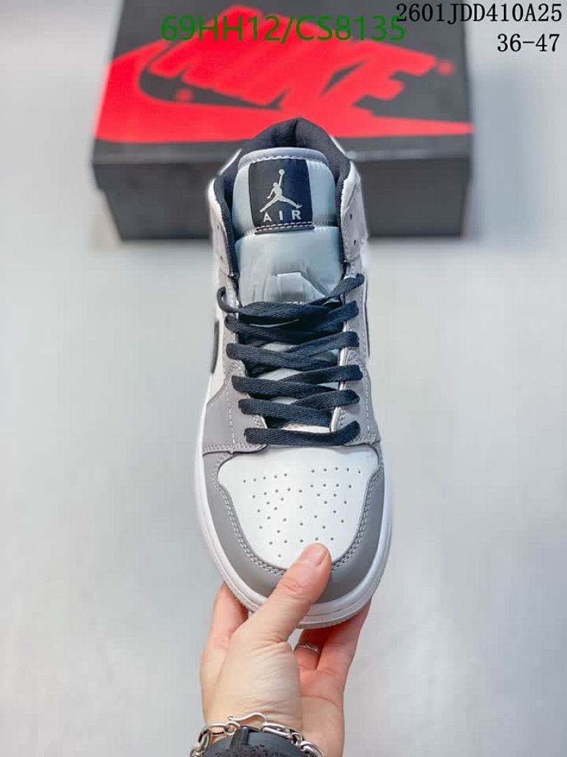 NIKE-Women Shoes Code: CS8135 $: 69USD