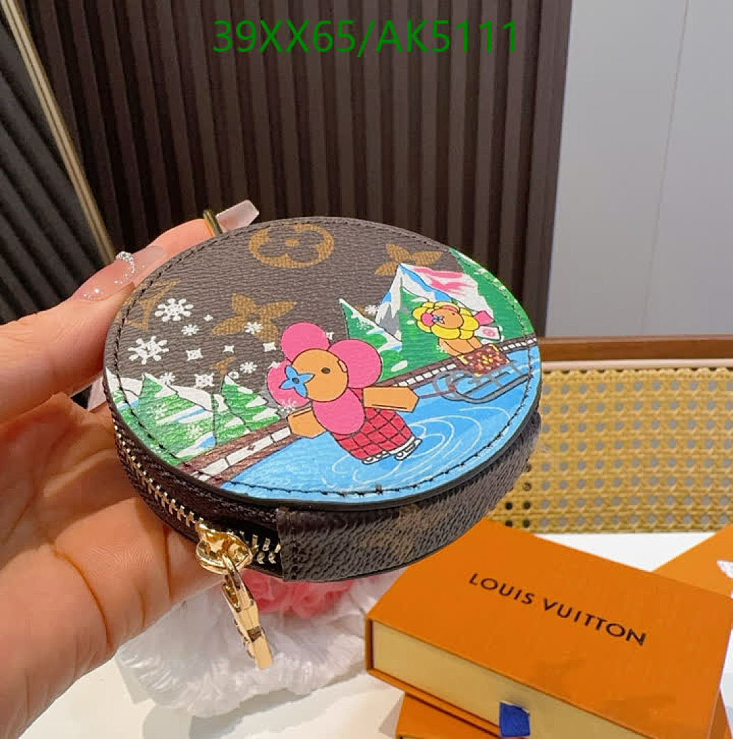 LV-Key pendant Code: AK5111 $: 39USD