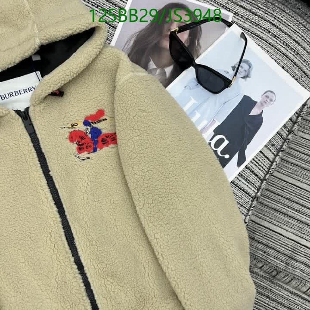Burberry-Clothing Code: JS3948 $: 125USD