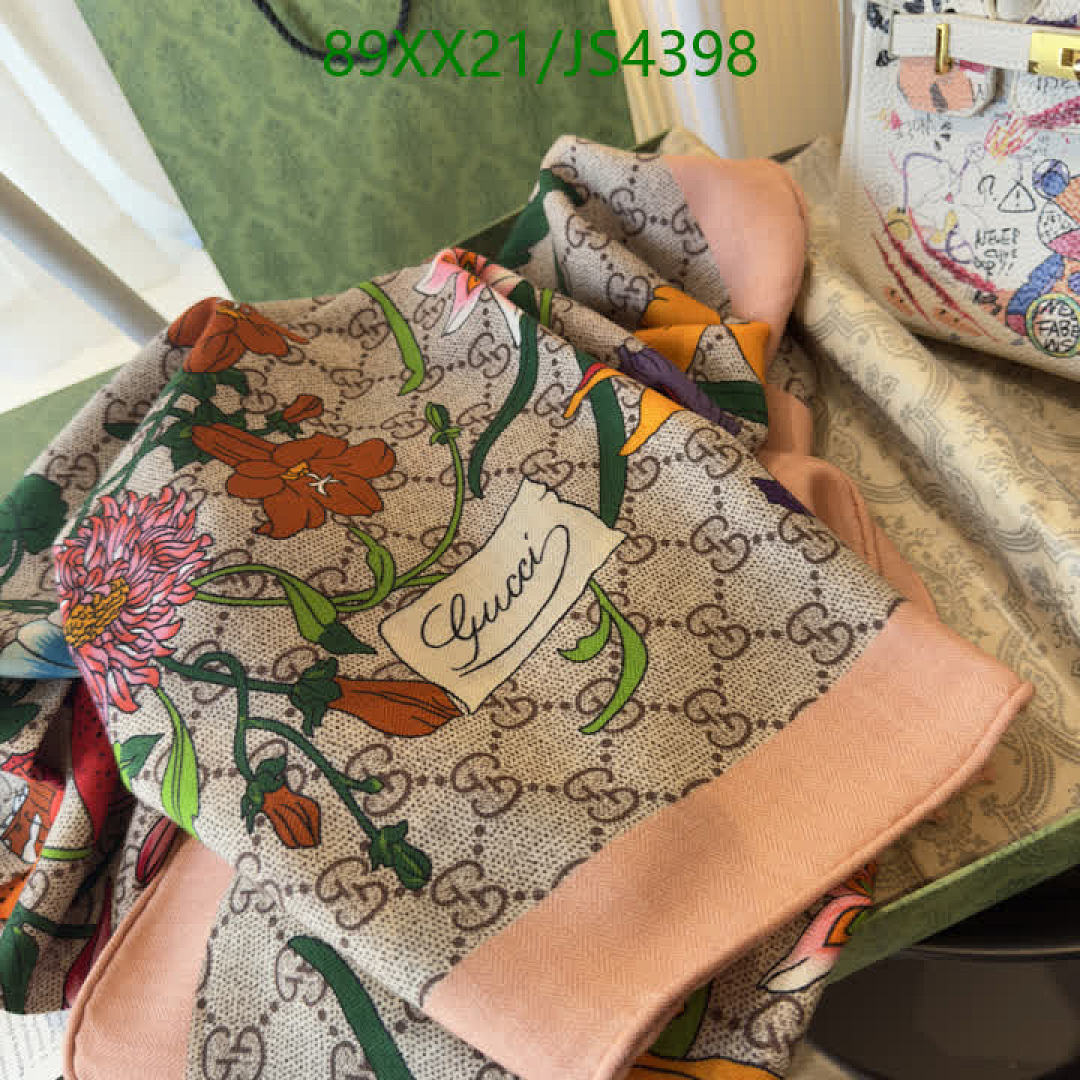 Gucci-Scarf Code: JS4398 $: 89USD
