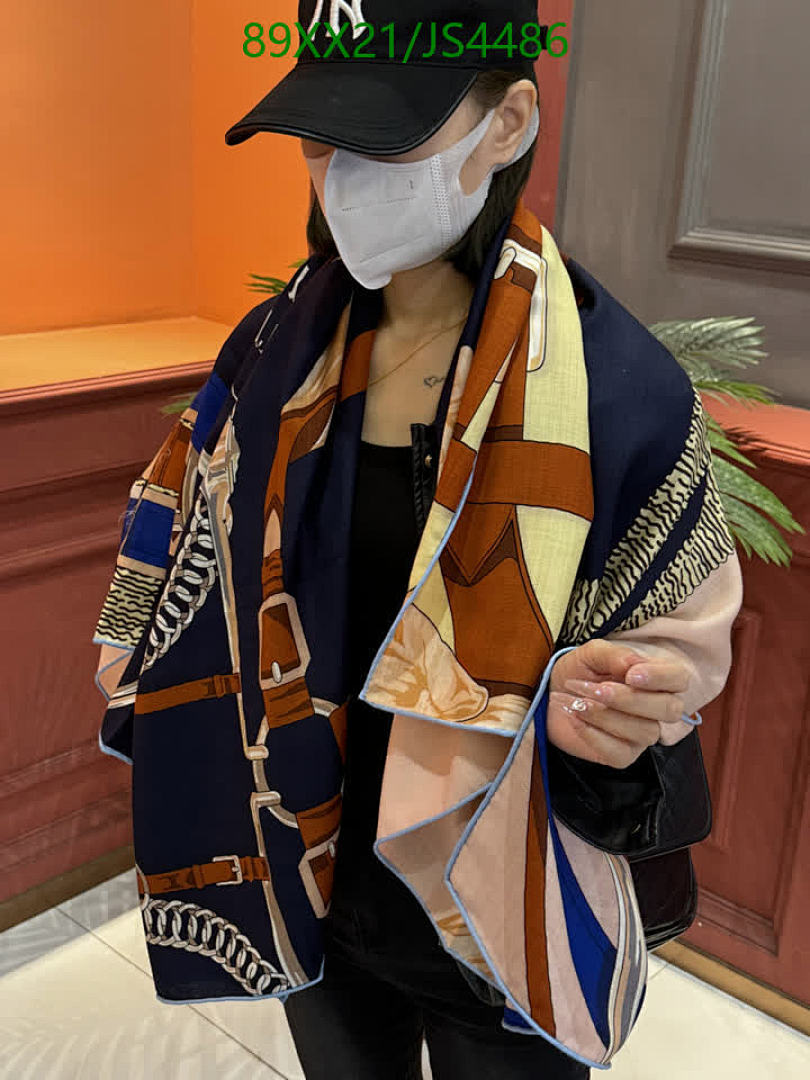 Hermes-Scarf Code: JS4486 $: 89USD