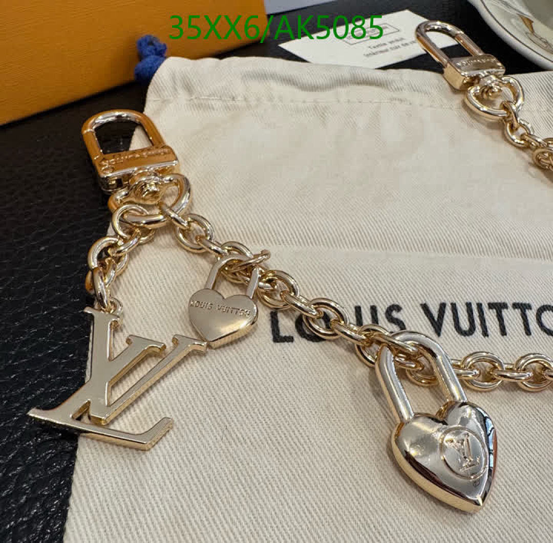 LV-Key pendant Code: AK5085 $: 35USD