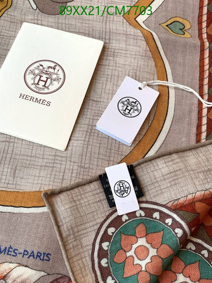 Hermes-Scarf Code: CM7703 $: 89USD