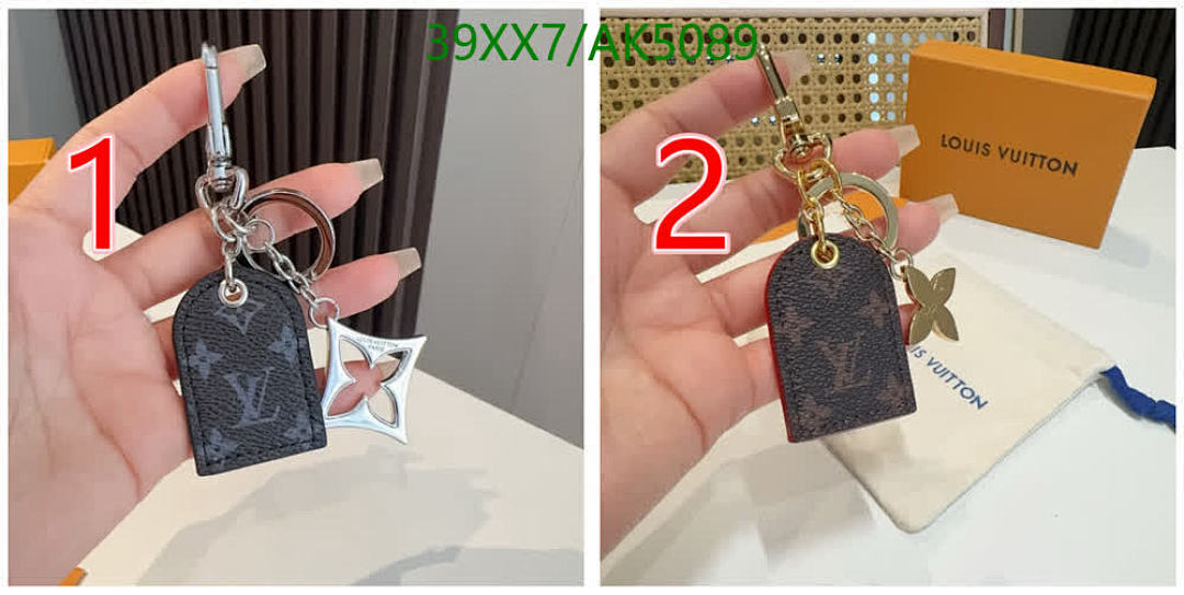 LV-Key pendant Code: AK5089 $: 39USD