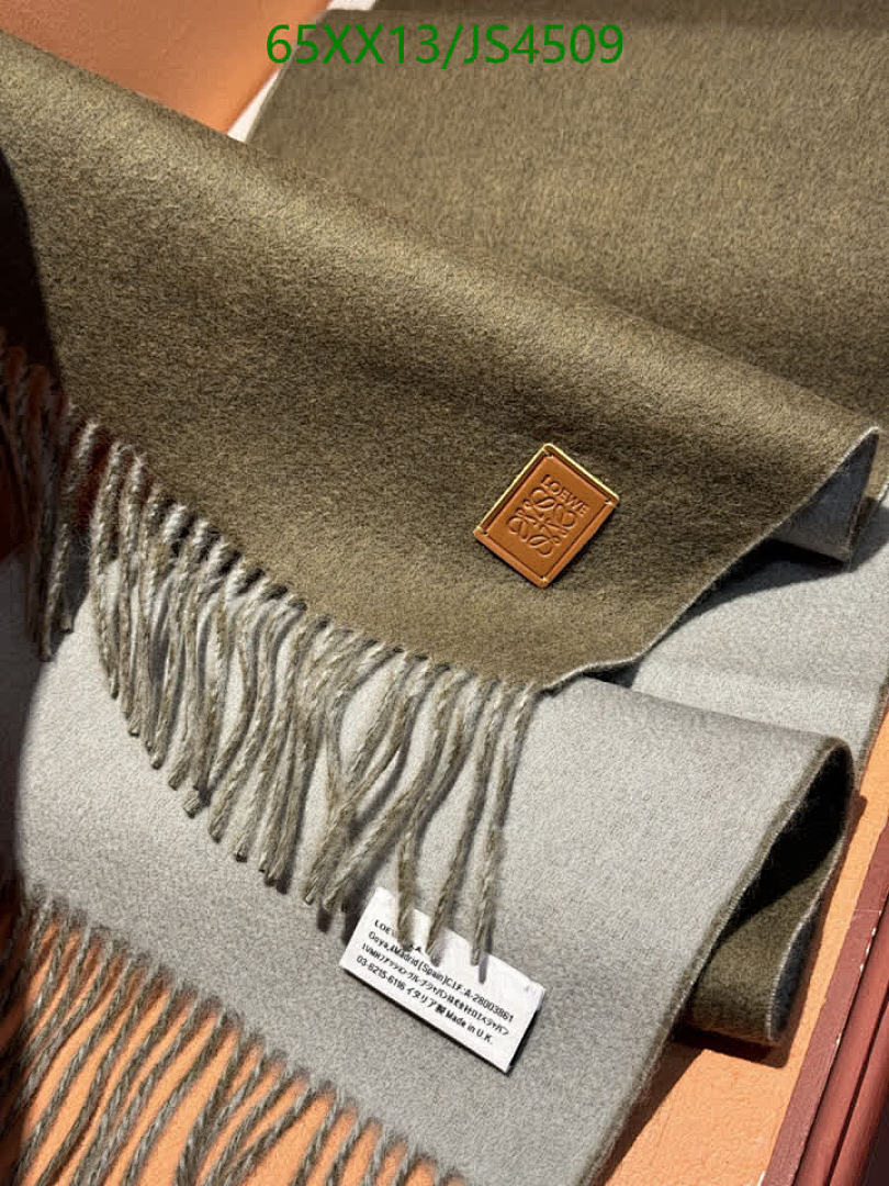 Loewe-Scarf Code: JS4509 $: 65USD