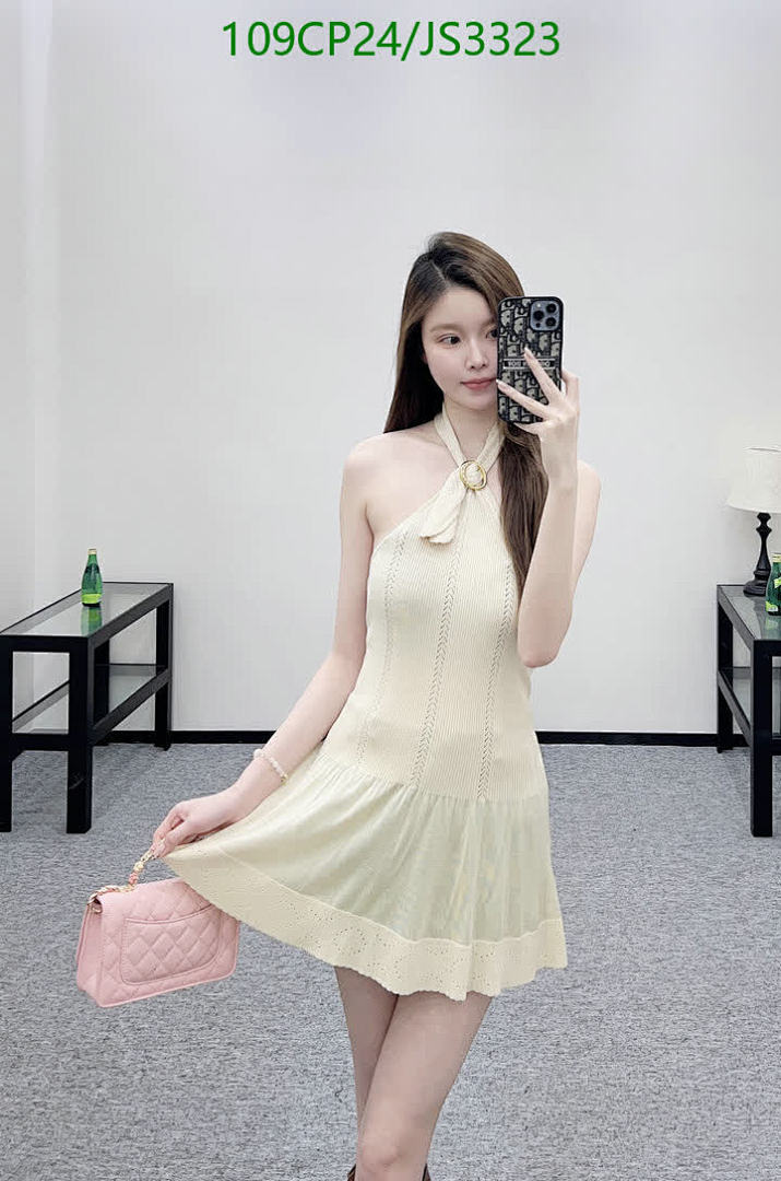 Chanel-Clothing Code: JS3323 $: 109USD