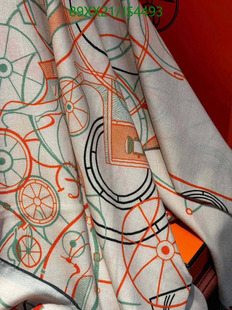 Hermes-Scarf Code: JS4493 $: 89USD