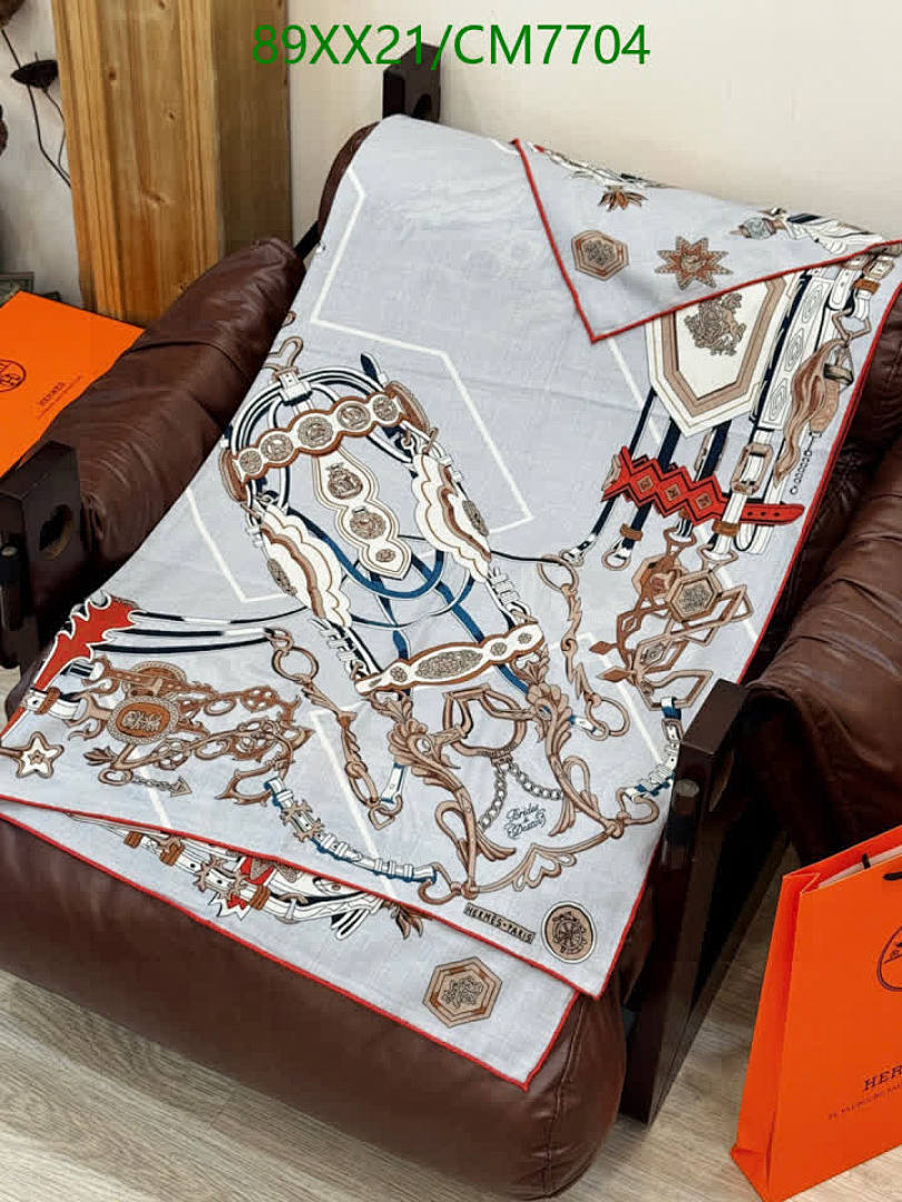 Hermes-Scarf Code: CM7704 $: 89USD