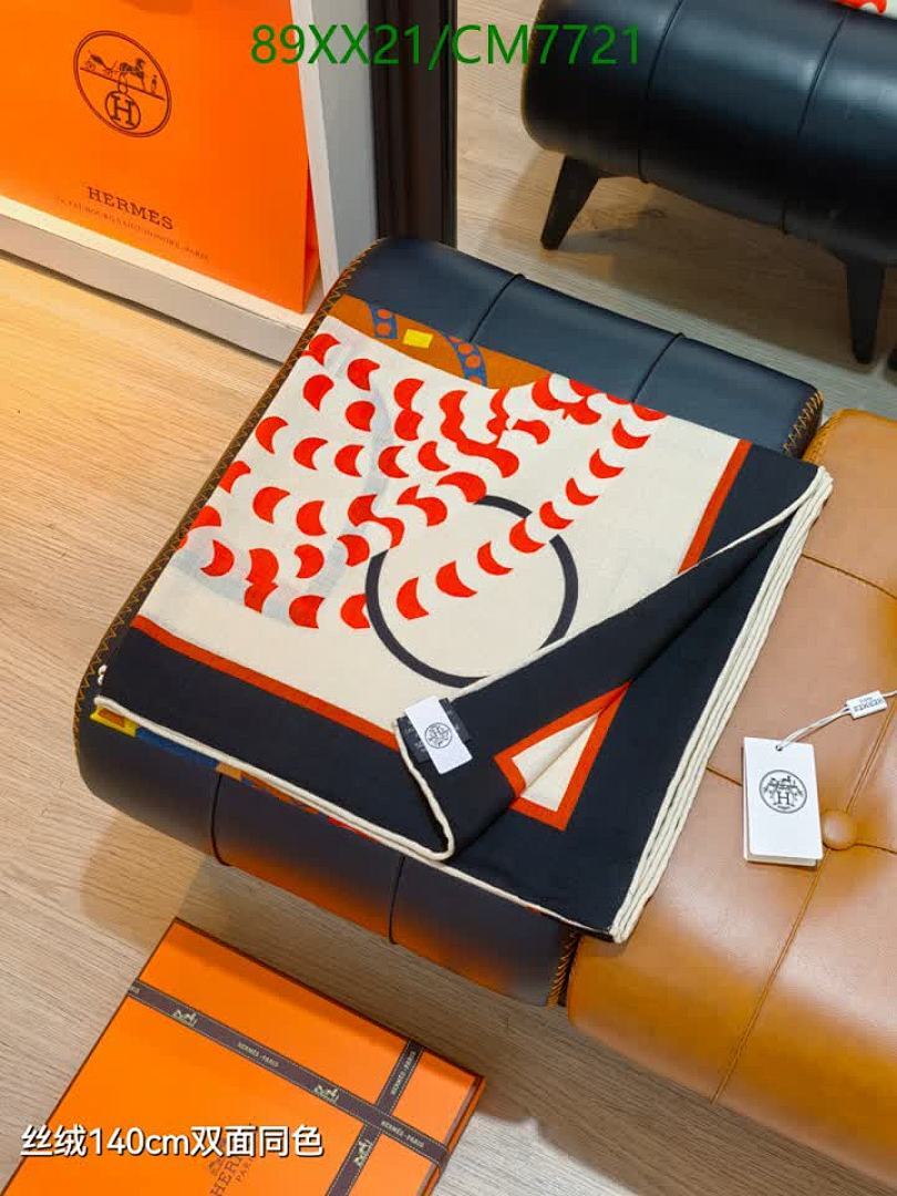 Hermes-Scarf Code: CM7721 $: 89USD
