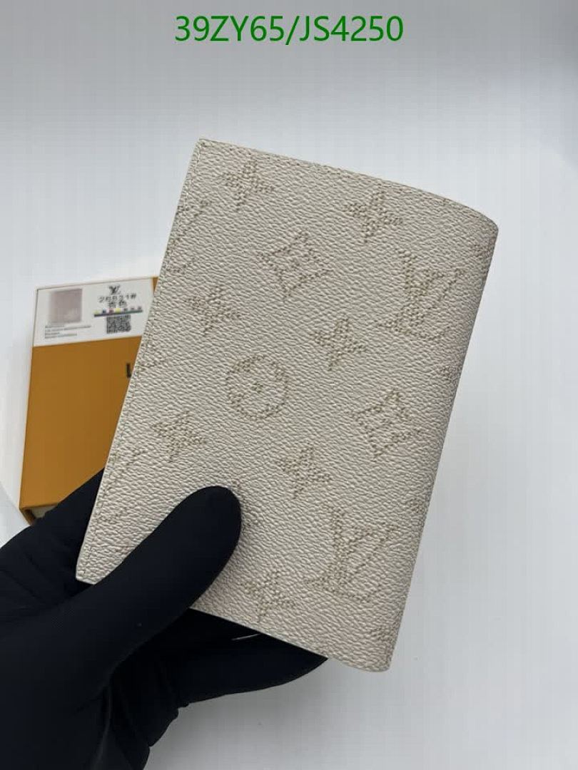 LV-Wallet-4A Quality Code: JS4250 $: 39USD