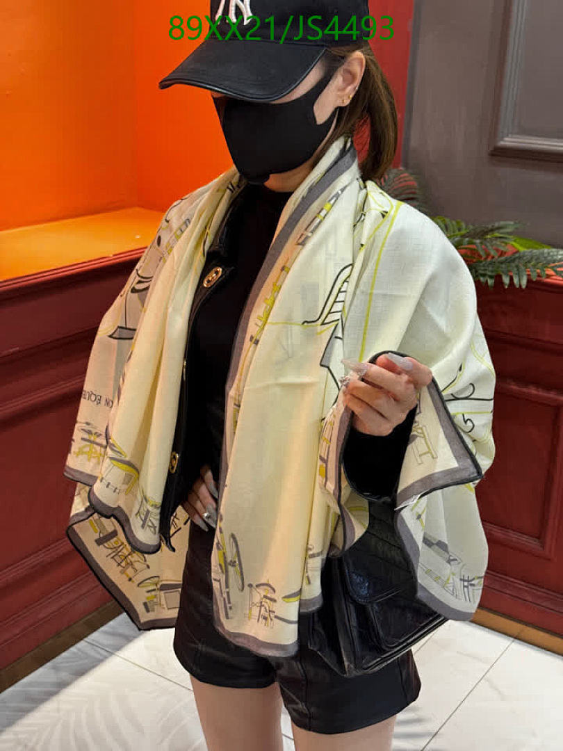 Hermes-Scarf Code: JS4493 $: 89USD