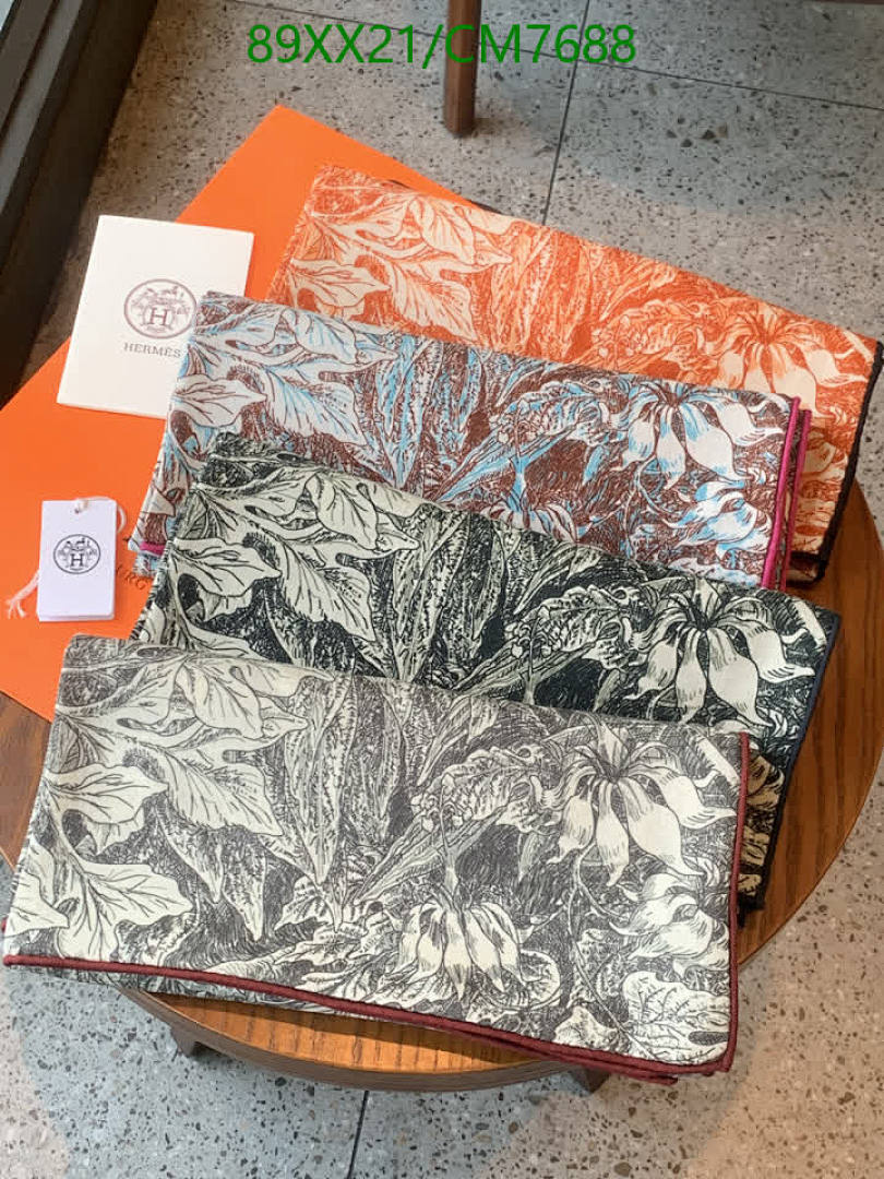 Hermes-Scarf Code: CM7688 $: 89USD