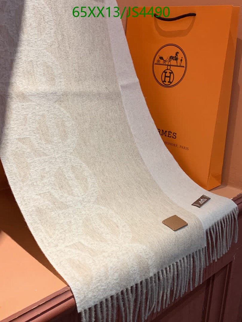 Hermes-Scarf Code: JS4490 $: 65USD