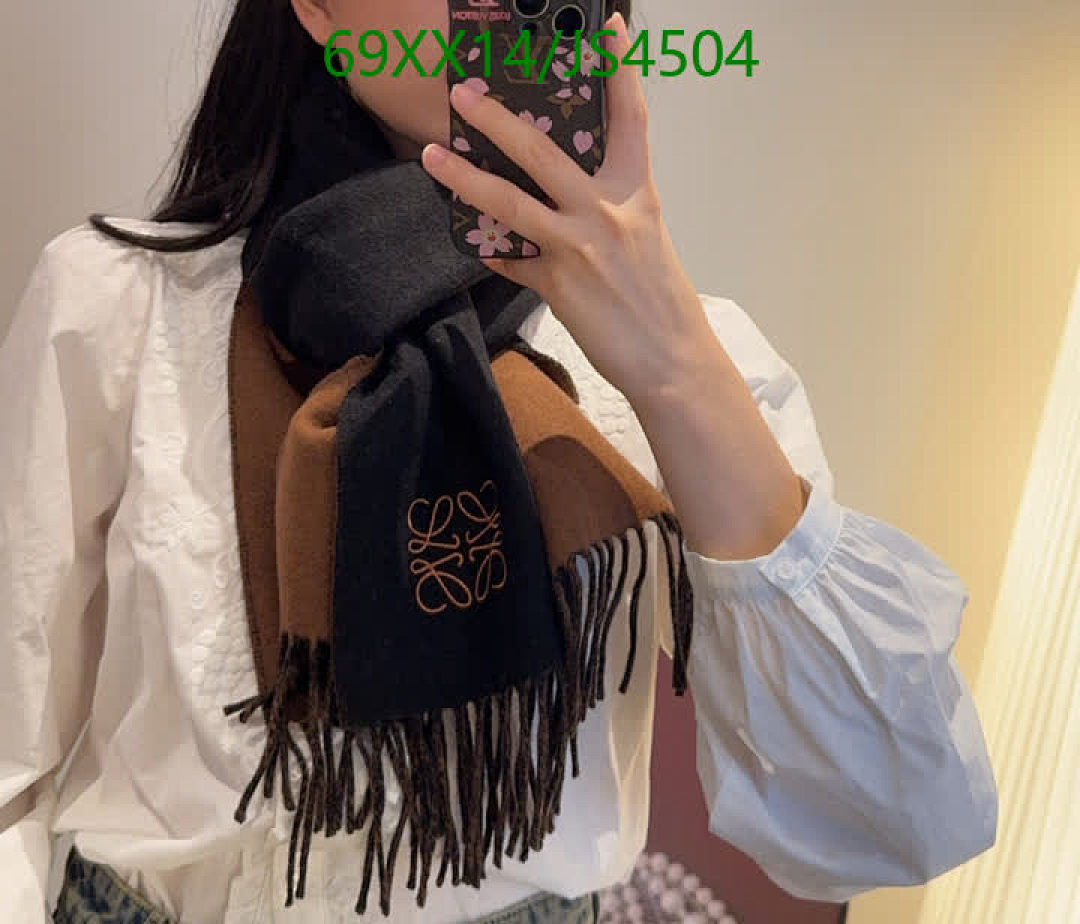 Loewe-Scarf Code: JS4504 $: 69USD