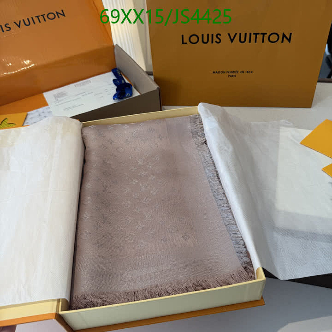 LV-Scarf Code: JS4425 $: 69USD