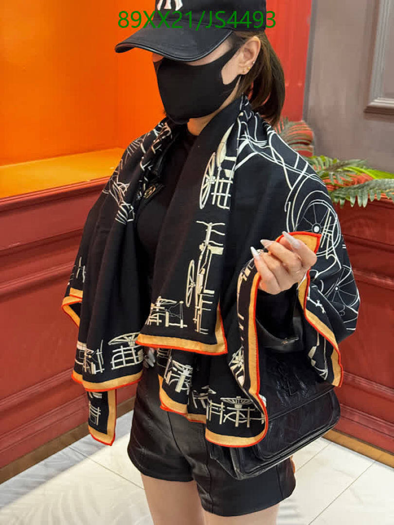 Hermes-Scarf Code: JS4493 $: 89USD