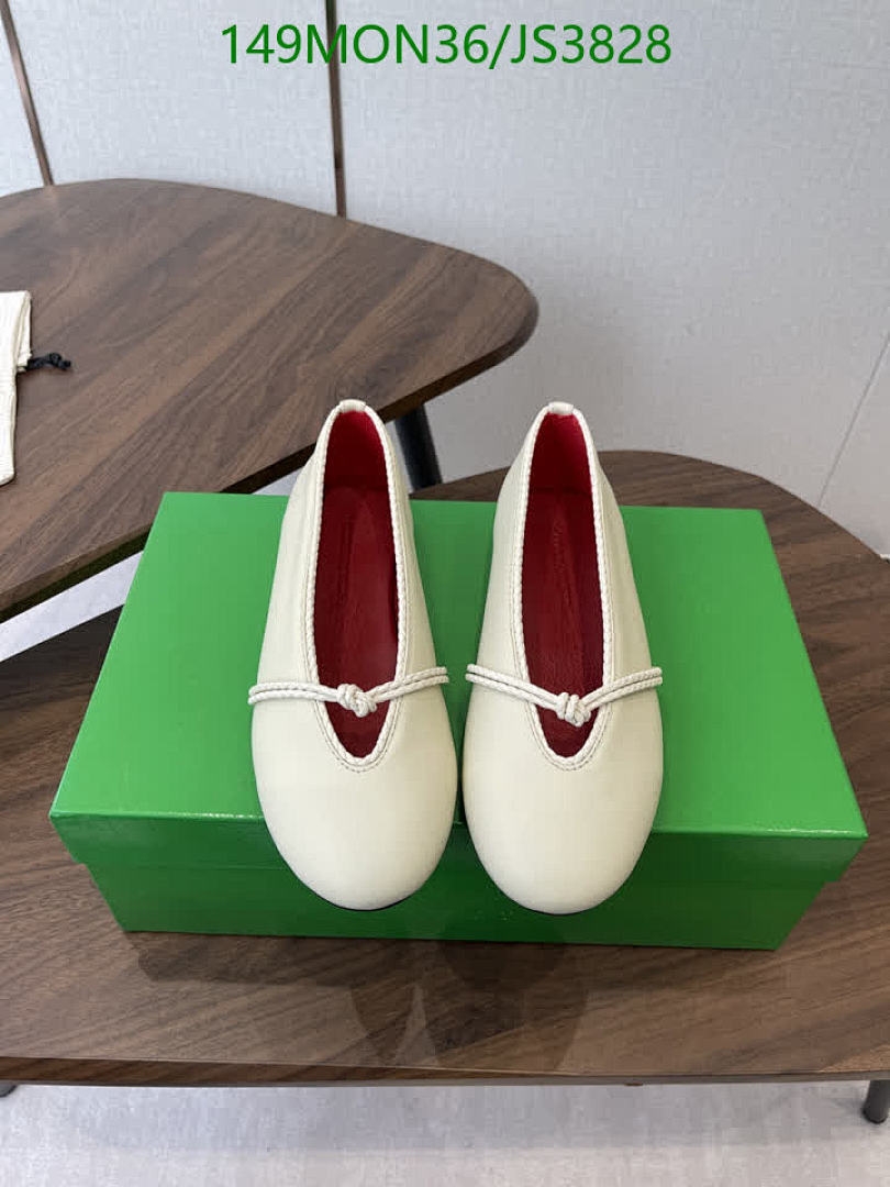 BV-Women Shoes Code: JS3828 $: 149USD